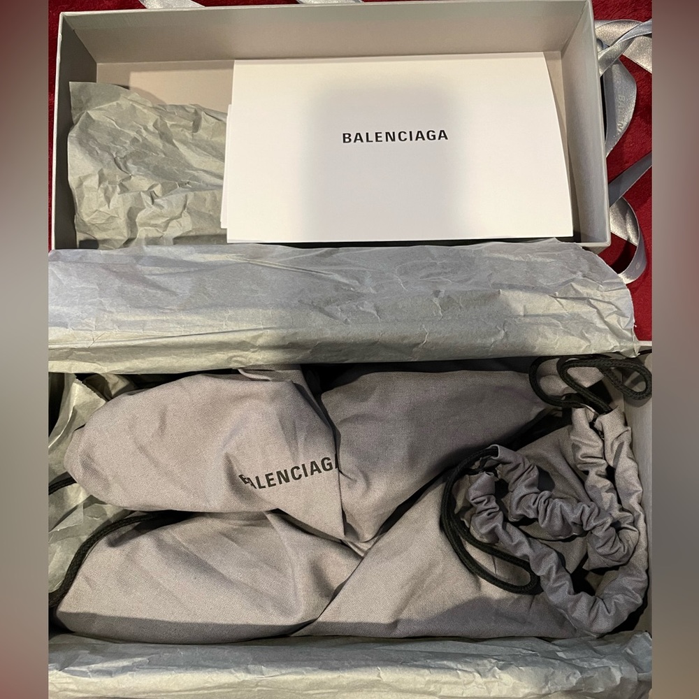 Balenciaga cosy bb mules - Picture 15 of 16